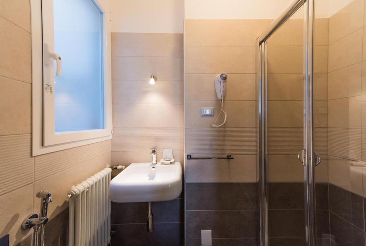 Zenzero & Cannella Boutique Rooms Trieste Exteriör bild